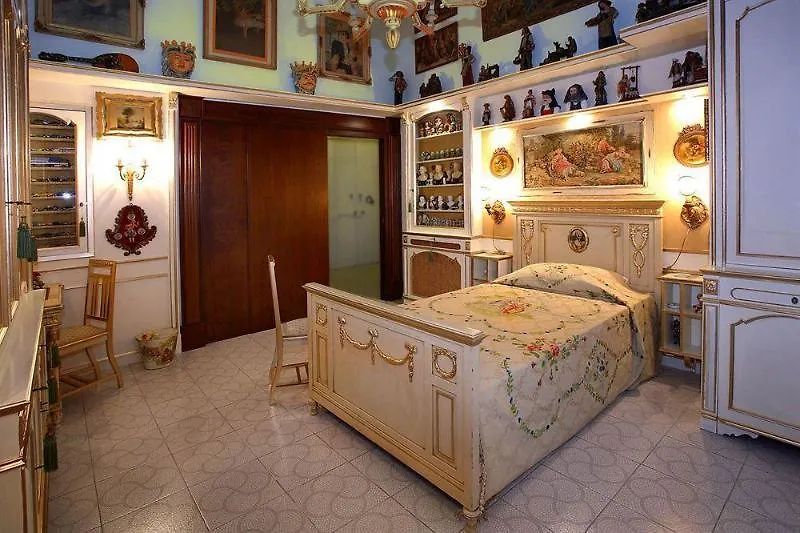 B&B Il Caravaggio Catania 3*,  Italy